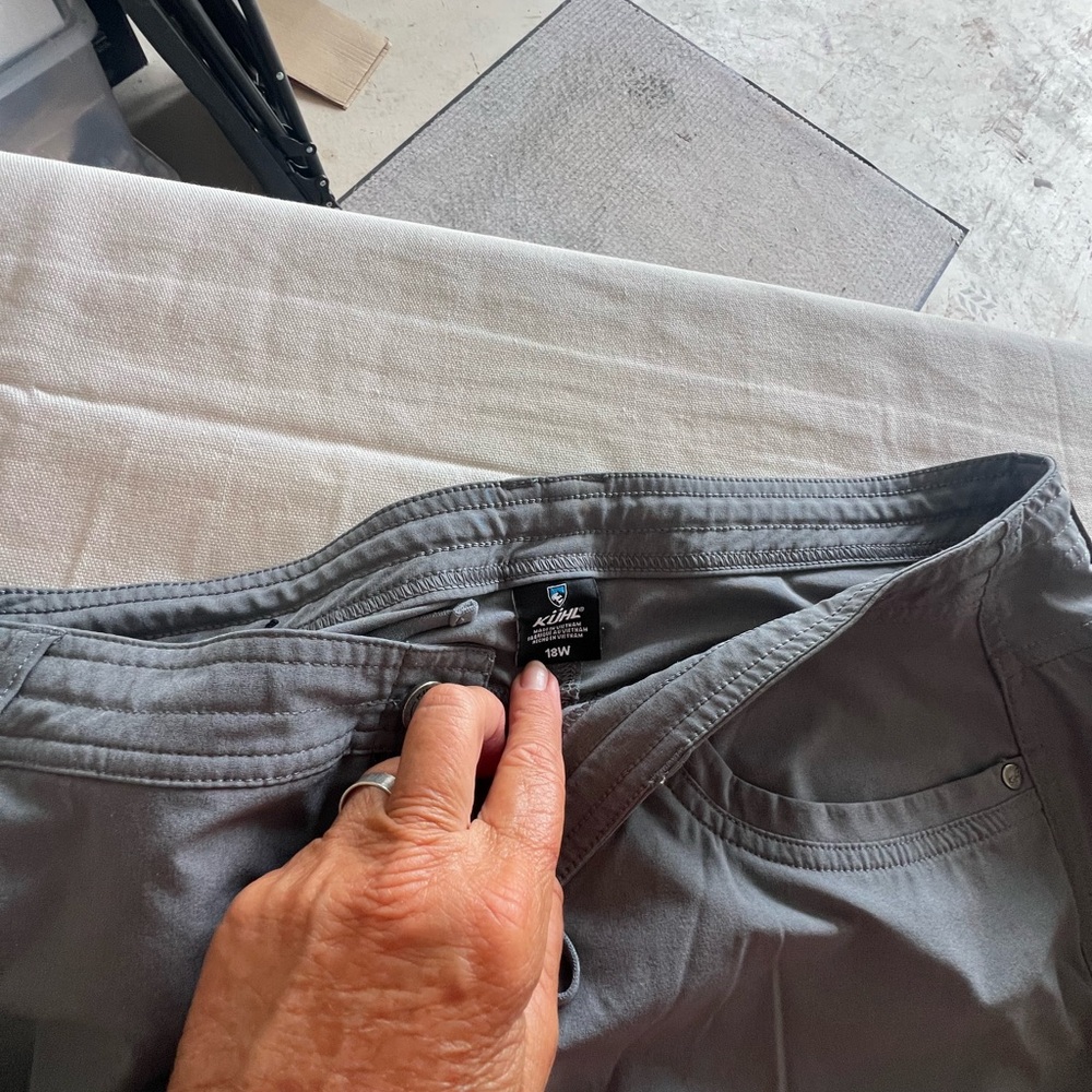 Kuhl Women's Cargo Shorts - Gray